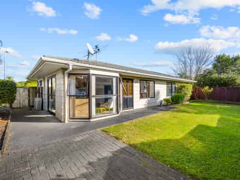 2/6 Dillimore Avenue, Pakuranga