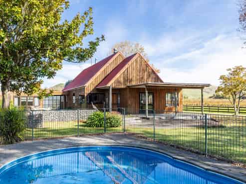 750 Ohiti Road, Crownthorpe