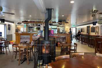 Proven Hospitality Gem in Picton – The Thirsty Pig