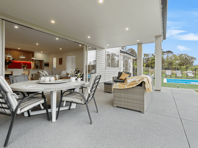 15 Nola Road, Oratia
