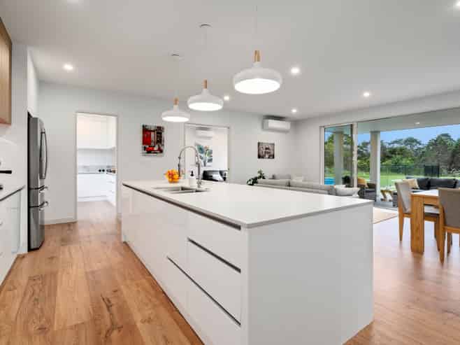 15 Nola Road, Oratia