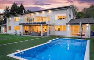 15 Nola Road, Oratia