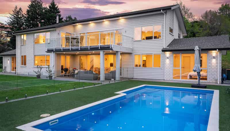 15 Nola Road, Oratia