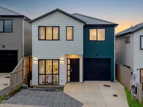 8 Frontier Lane, Flat Bush