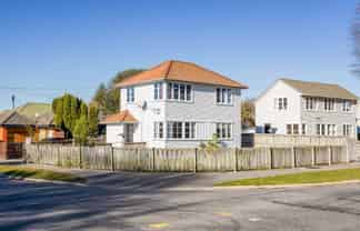 136 Emmett Street, Shirley