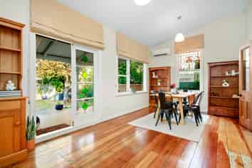 18 Aurora Street, Petone
