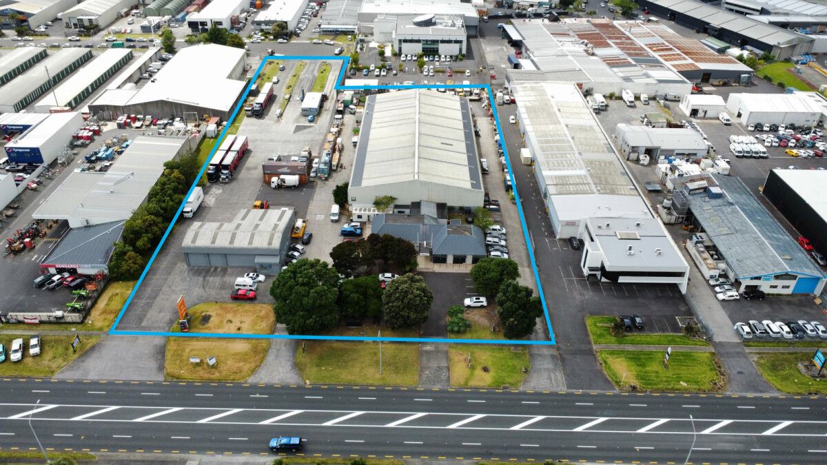 East Tāmaki Powerhouse: Warehouse + Mega Yard