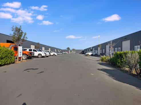 Tradesmen's Units in Belfast