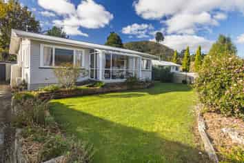 7 Wilson Road, Hunterville