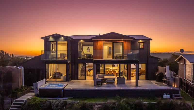 46 Kennedy Point Road, Surfdale