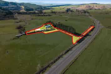 3001 State Highway 2, Waitakaruru