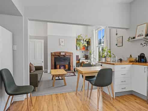 82 Cambria Street, The Wood