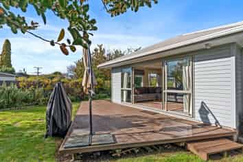 1 Sackville Street, Martinborough
