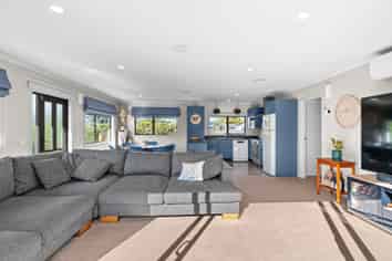 1 Sackville Street, Martinborough