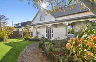 75 Ellis Street, Brightwater