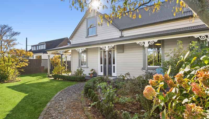75 Ellis Street, Brightwater