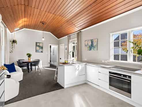 75 Ellis Street, Brightwater