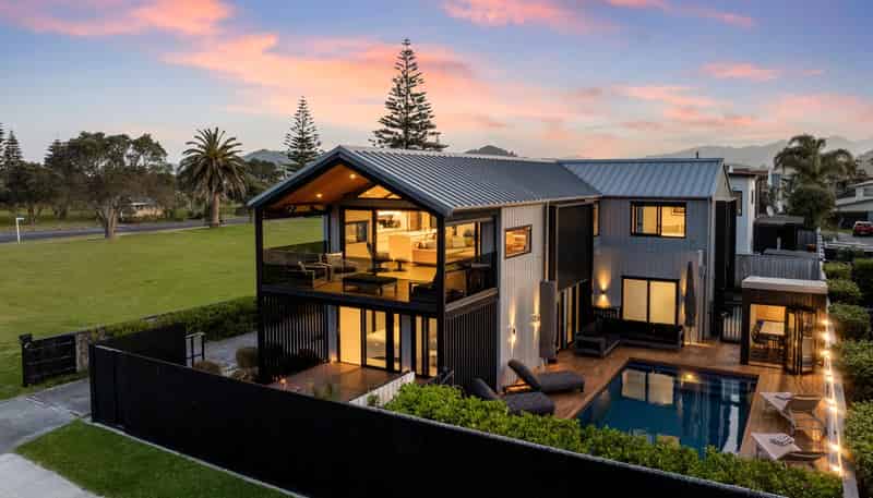 101 Beach Road, Whangamata