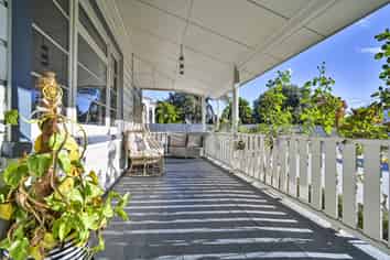 813 Caroline Road, Hastings