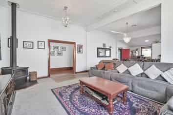 813 Caroline Road, Hastings