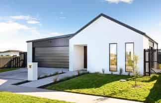 15 Tiroake Street, Ruakura