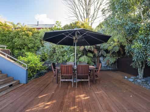 8 Brunette Drive, Acacia Bay