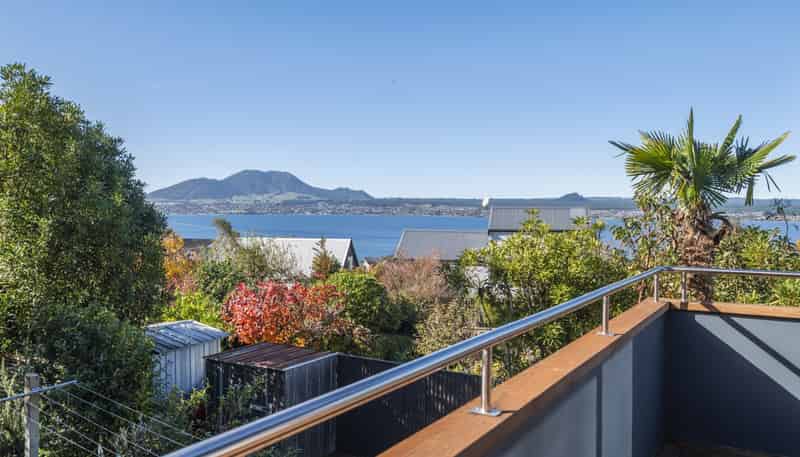 8 Brunette Drive, Acacia Bay