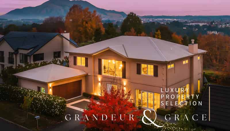 18 Chateau Crescent, Rangatira Park