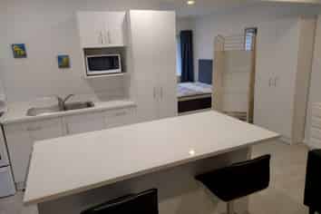 29 Warrington Street, Matua