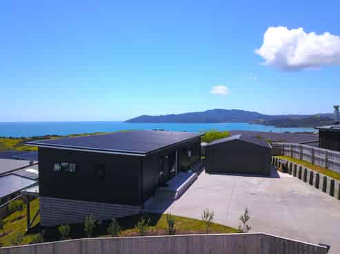 6 Sunset Heights, Cable Bay