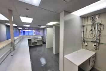 AFFORDABLE RETAIL/OFFICE SPACE FOR LEASE
