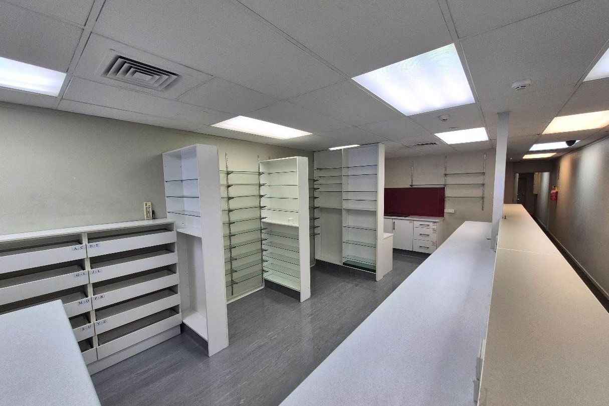 AFFORDABLE GROUND FLOOR RETAIL SPACE FOR LEASE - Visning 6