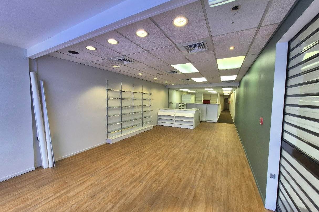 AFFORDABLE GROUND FLOOR RETAIL SPACE FOR LEASE - Visning 2