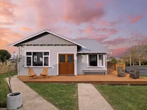 63 English Avenue, Mornington