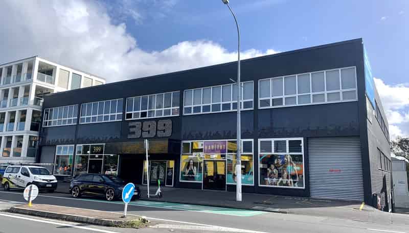399 New North Road, Kingsland