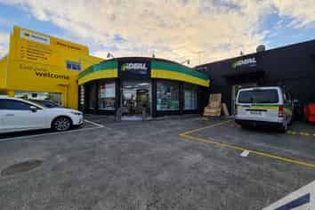 Prime Cavendish Retail