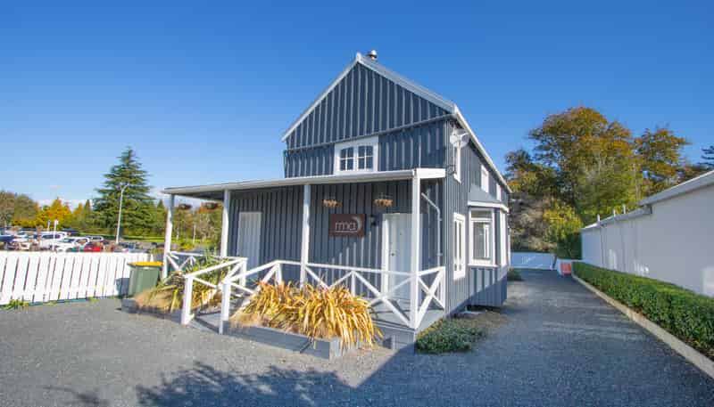 2/249 Dairy Flat Highway, Albany