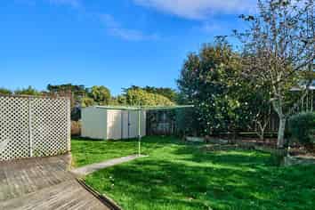 24 Saunders Close, Whitby