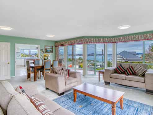 9 Mariposa Crescent, Birkenhead