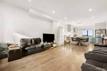11 Houkura Way, Sandringham