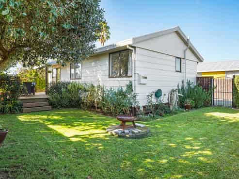 1 Kim Lane, Nawton