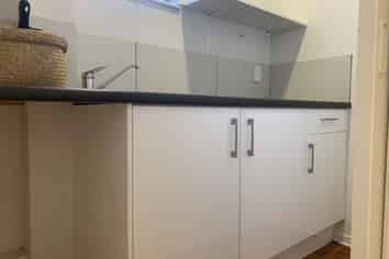 Functional 75m2 Office | Mount Roskill