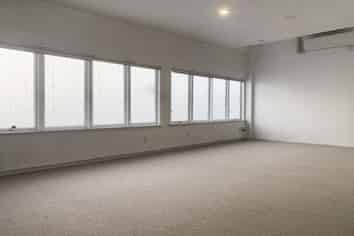 Functional 75m2 Office | Mount Roskill