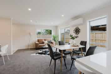 118 Tawa Street, Melville