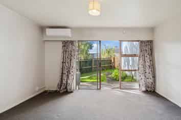 2/31 Blease Street, New Lynn