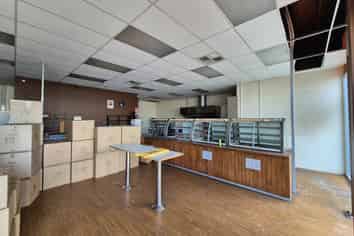 Bakery & Café on Rosebank Road