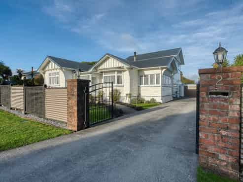2 Dalton Street, Hokitika