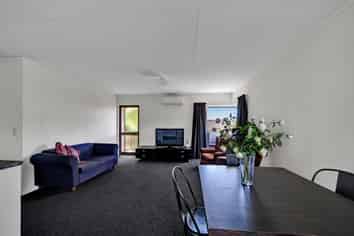 52 Pembroke Street, Westown