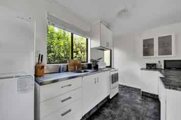52 Pembroke Street, Westown