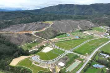 Bordeaux, Maymorn Farm, Maymorn